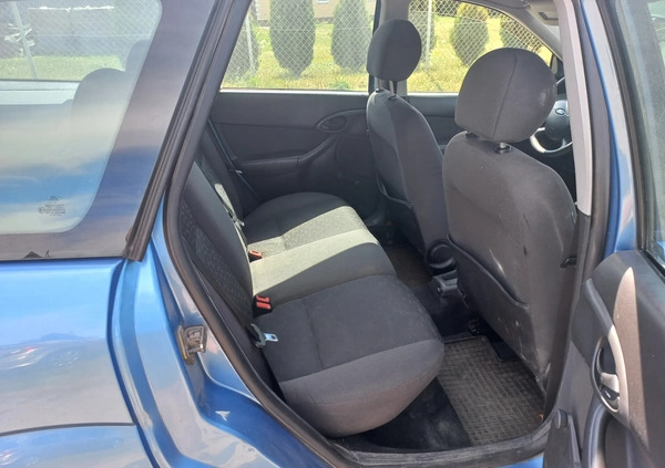 Ford Focus cena 4300 przebieg: 143000, rok produkcji 2003 z Opoczno małe 137
